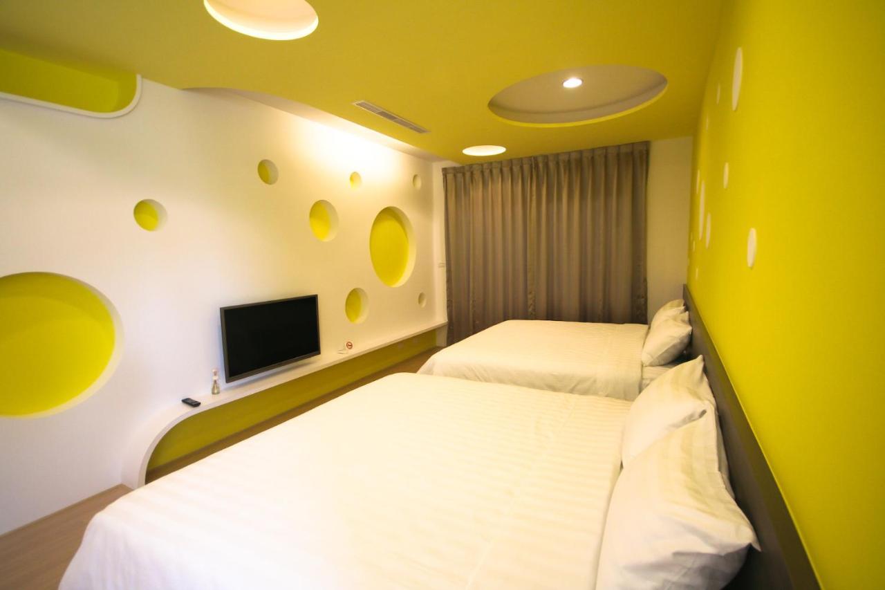 Colorful Homestay 馬公市 エクステリア 写真